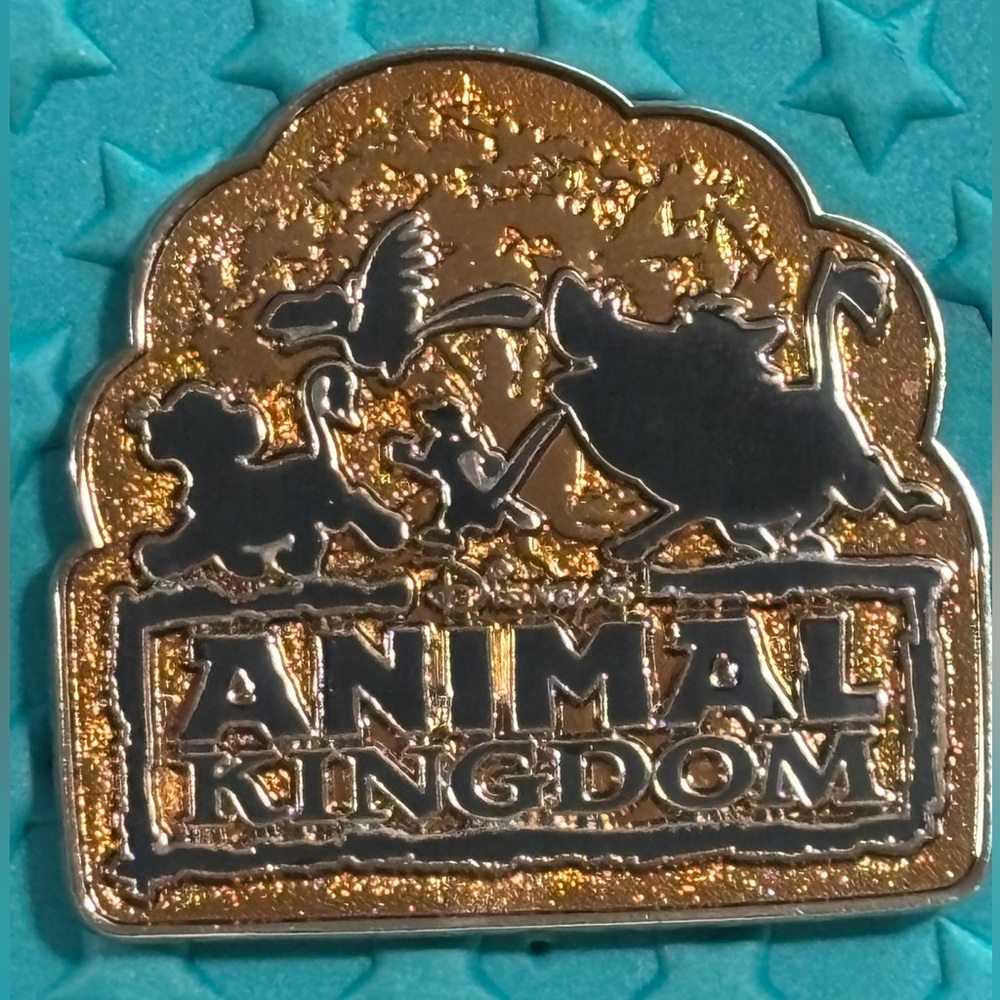 2018 WDW Disney’s Animal kingdom The Lion King Silhouette Trading Pin Simba